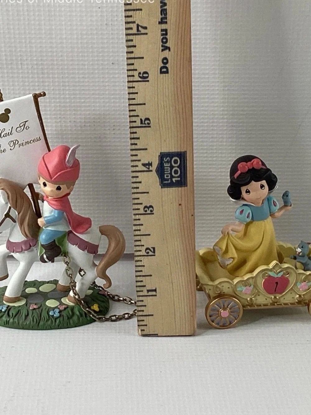 Precious moments Disney Princess birthday train first two pieces, Snow White